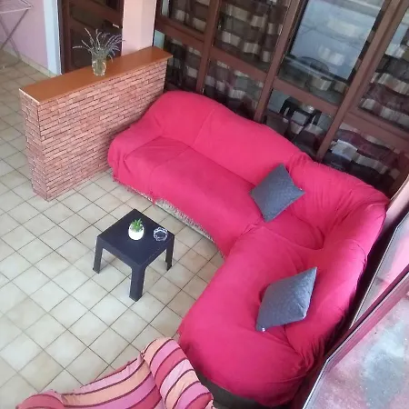 Chiara 2 Apartman *