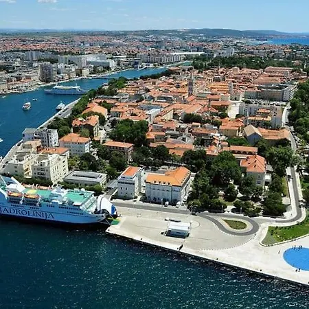 Chiara 2 * Zadar